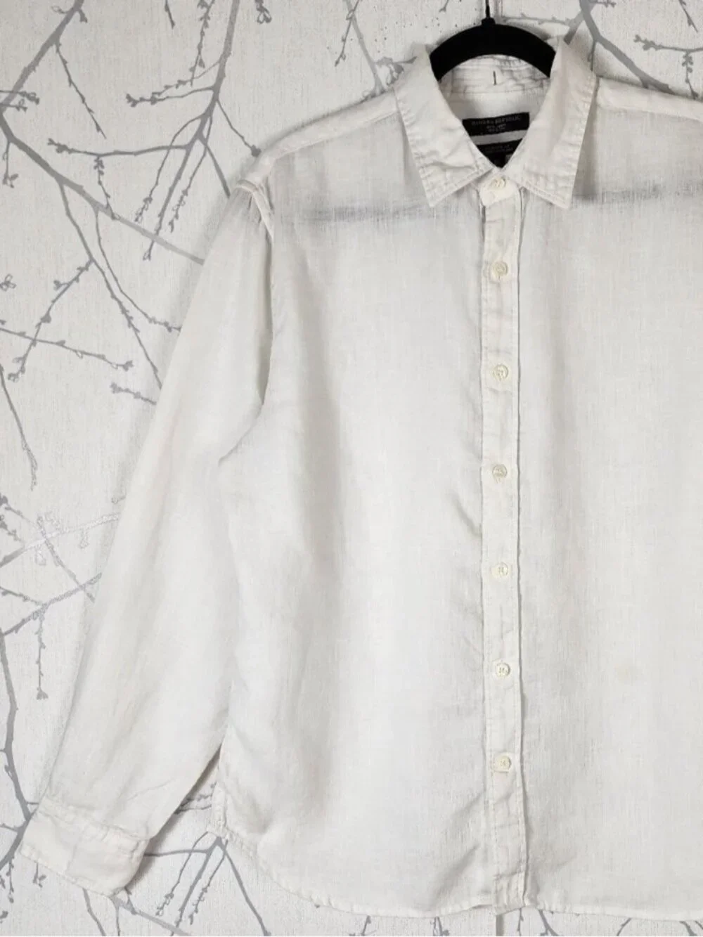 Banana Republic White 100% Linen Button Front Shirt